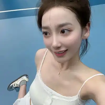 杜飞